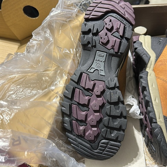 New Ariat Hillsdale Leather Slip-On Sneaker 6B - Picture 12 of 12